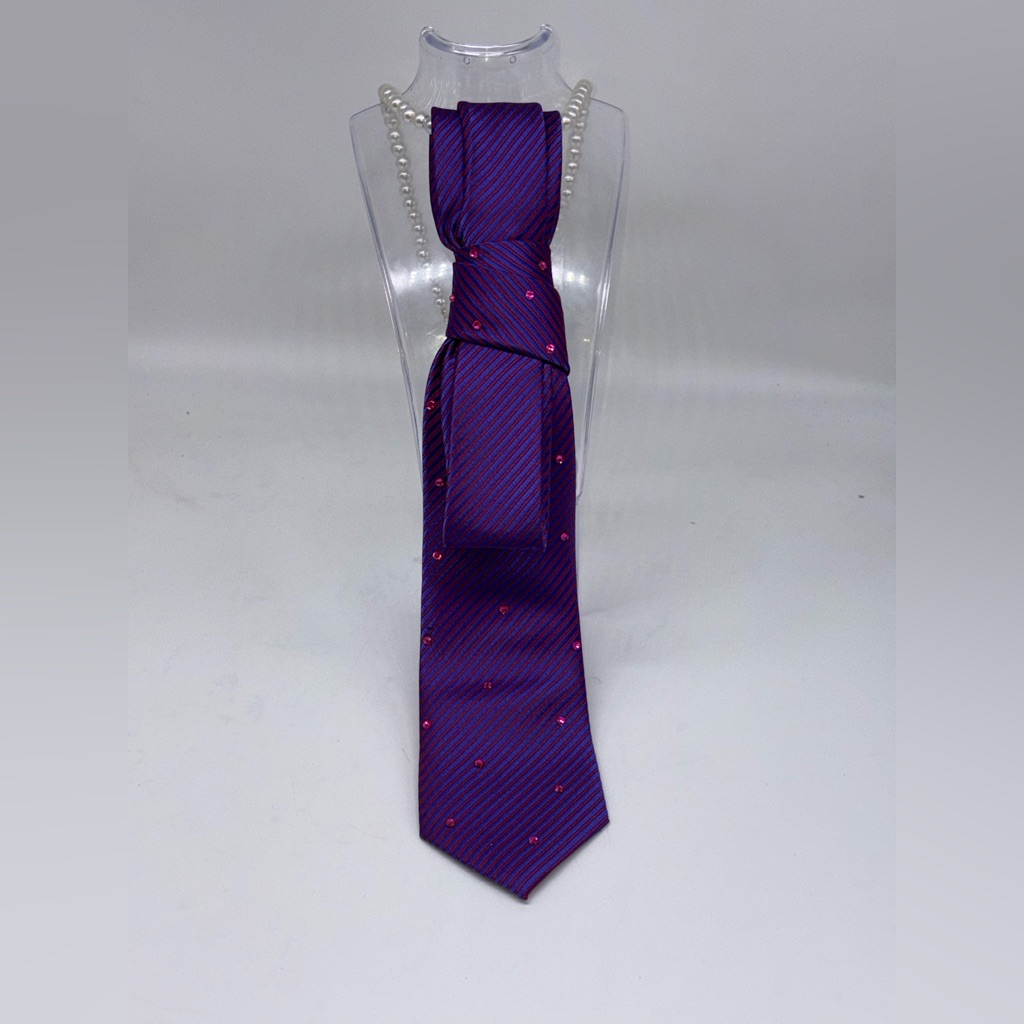 Elegant Purple And Pink Women's Tie